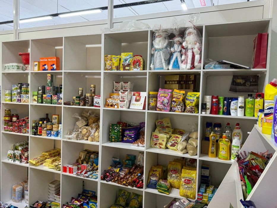 Продается полка в хорошом состоянии