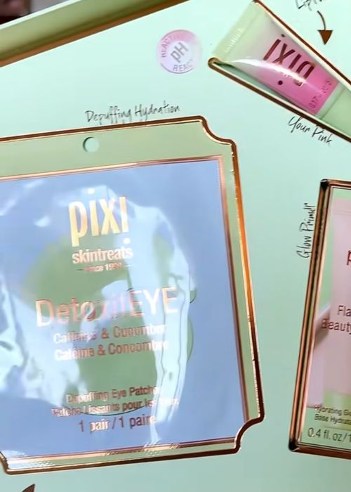 НОВ! Козметичен комплект PIXI