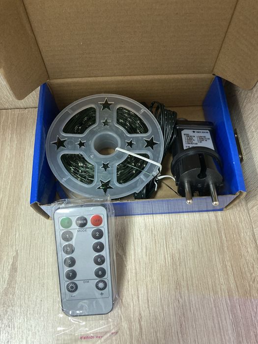 Гирлянды для елки шторы окно и.т.д