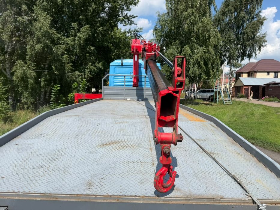 Продам грузовой манипулятор-эвакуатор MAN