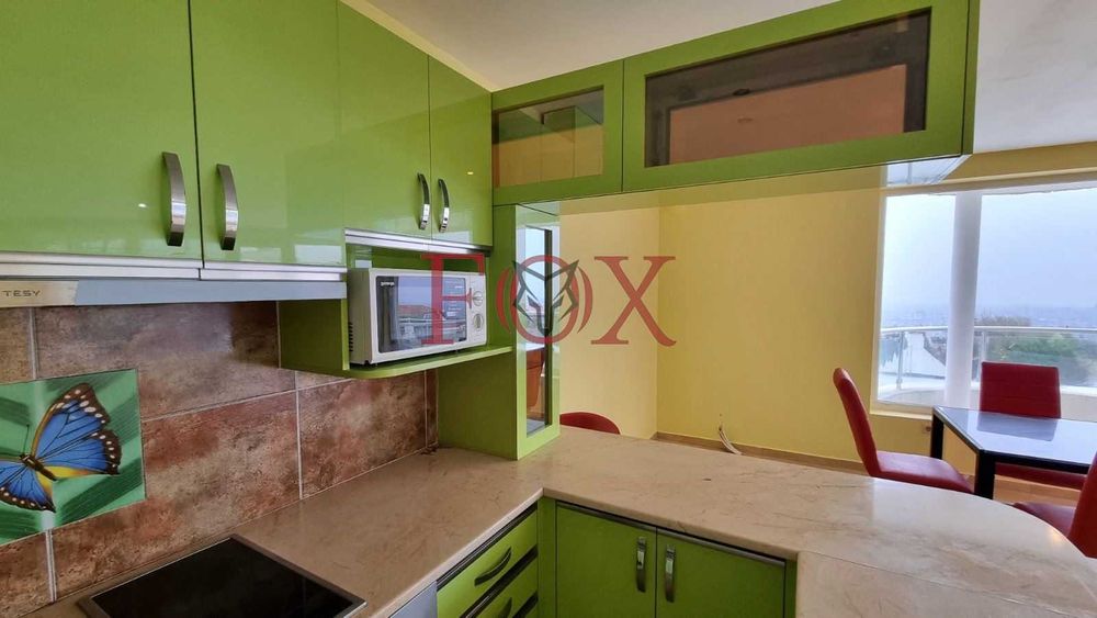 Дава се под наем Четиристаен апартамент в Варна, Бриз - 160 кв.м за 612 € - Снимка #3