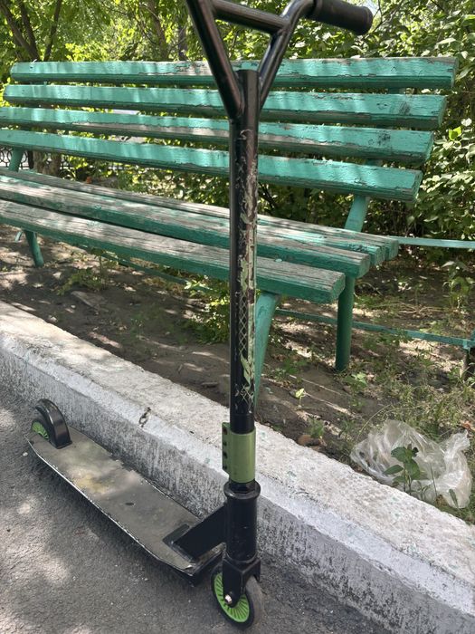 Трюковой самокат