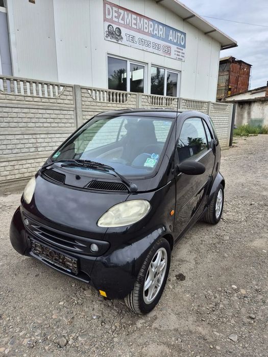 dezmembram smart fortwo 0.6 benzina