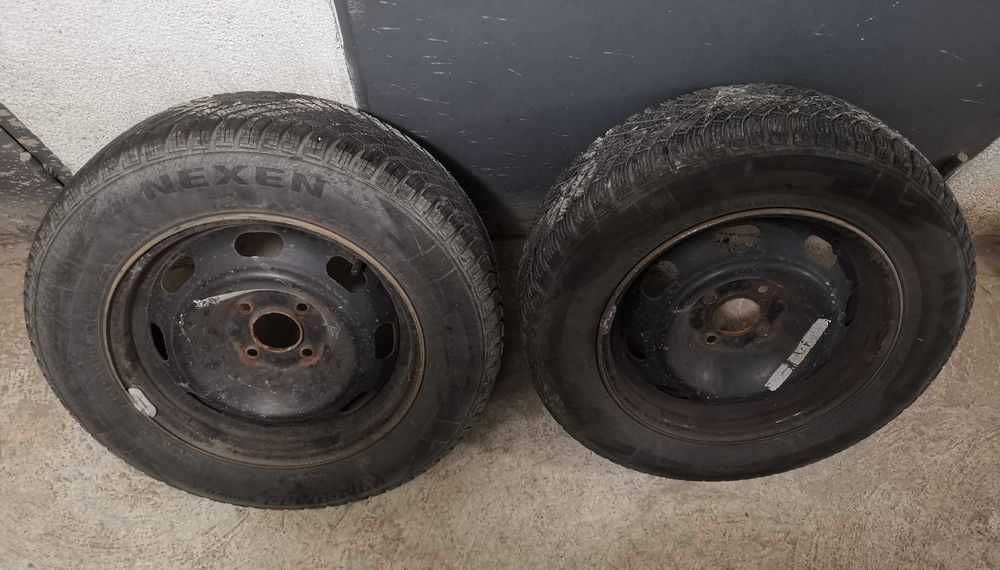 15" НОВИ Зимни Гуми с джанти NEXEN - 4бр. Рено Пежо Ситроен 195/65 R15