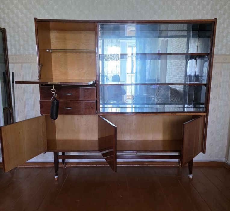 Сервант, мебель для посуды