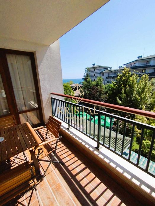 Топ оферта Апартамент 3+1 с гледка на море в луксозен комплекс в Равда