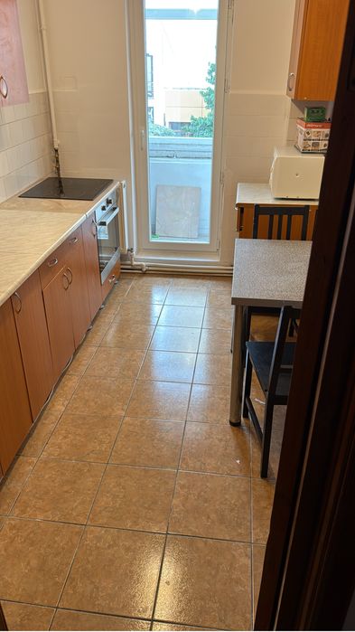 De vanzare apartament 3 camere Piata Daciei et 1