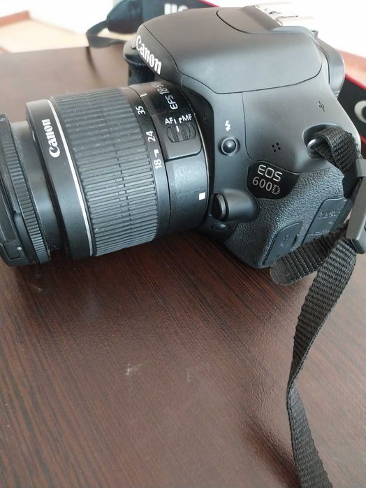 Предлагам тяло на Canon 600D