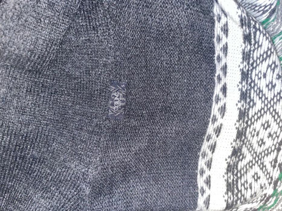 Продам рубашку и свитер