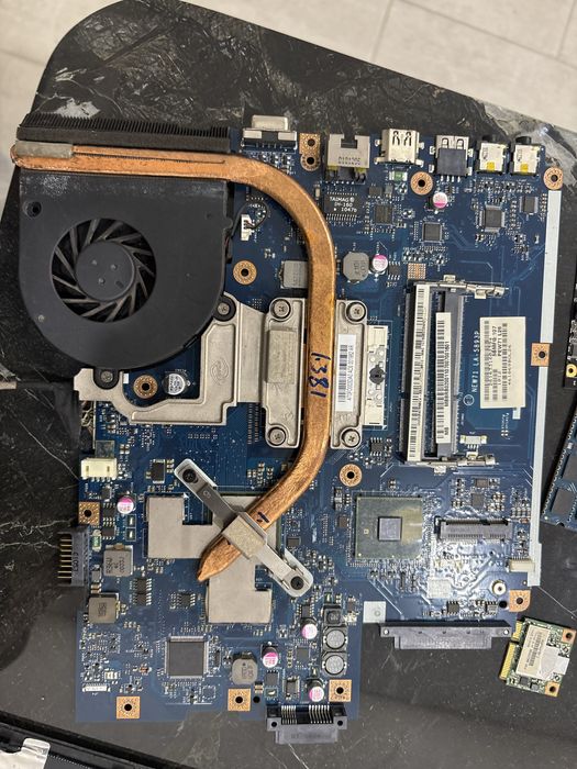 Продам запчастия ноутбука