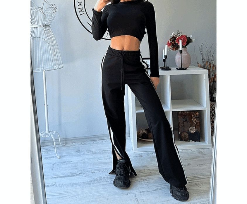 Два спортни топа