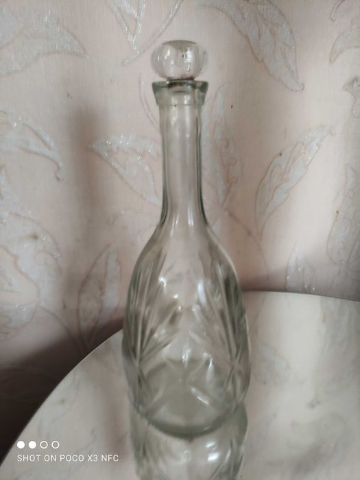 Продам графинчики для спиртных напитков