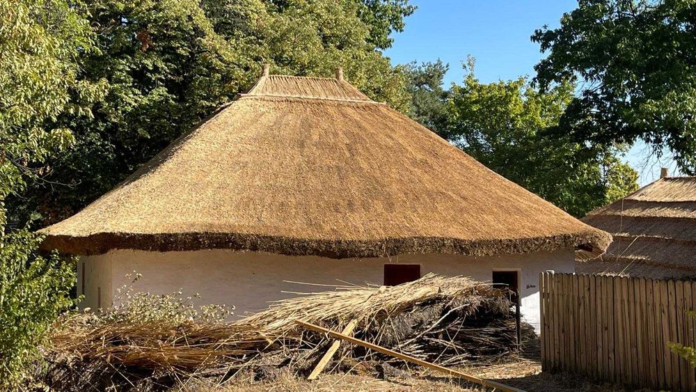 ACOPERIS STUF rustic sau exotic - beach bar, foisor, pensiuni, casa