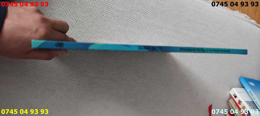 carte carti emozaurul thrilly si contesa cartonata carte noua