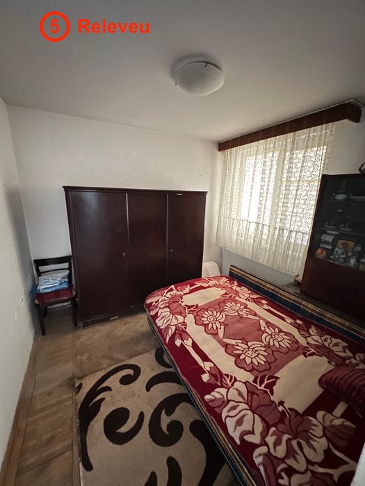 Vanzare Apartament 2 camere ultracentral (Bloc Unic, Magheru, Fara Risc Seismic)