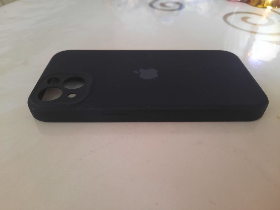 Чехол на айфон 13,14