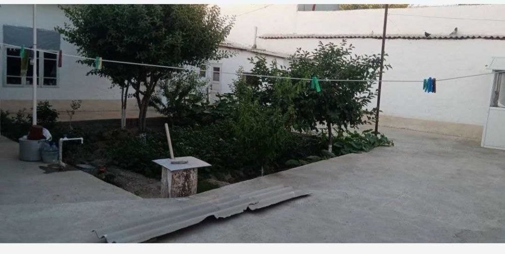 4 сотокдан иборат ховли сотилади