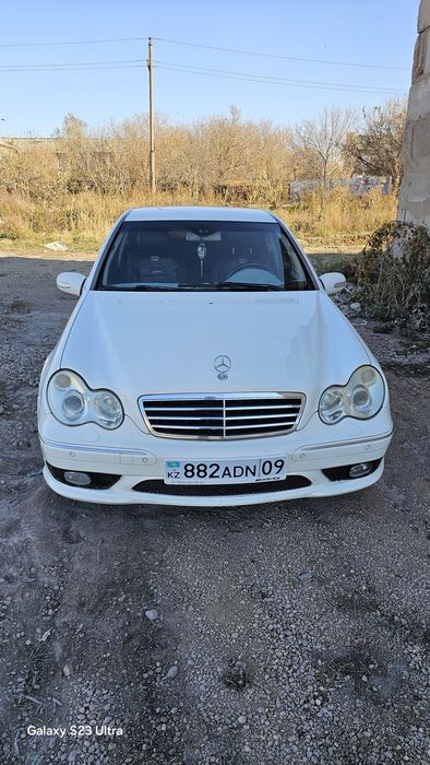 Mercedes W 203 rest