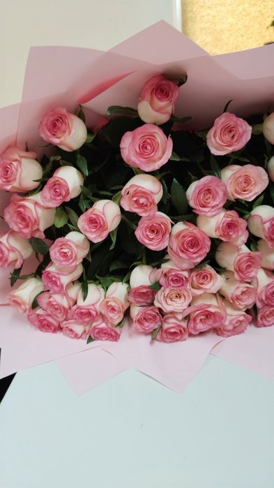 Цветы 51 роза продается