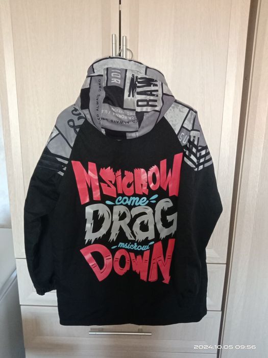 продам куртку весна осень