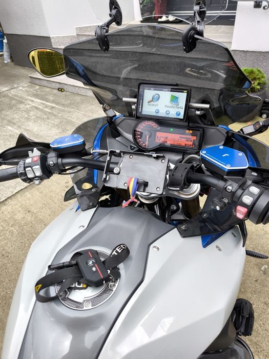 Vând/Schimb motocicletă BMW R1200RS cu Adventure