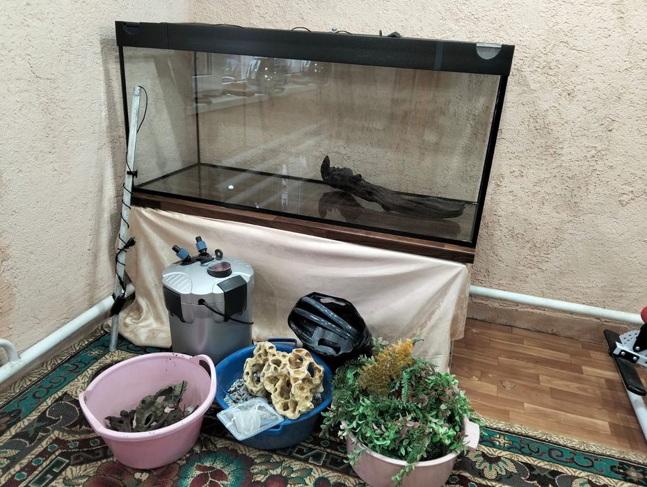 Продам аквариум за 100000