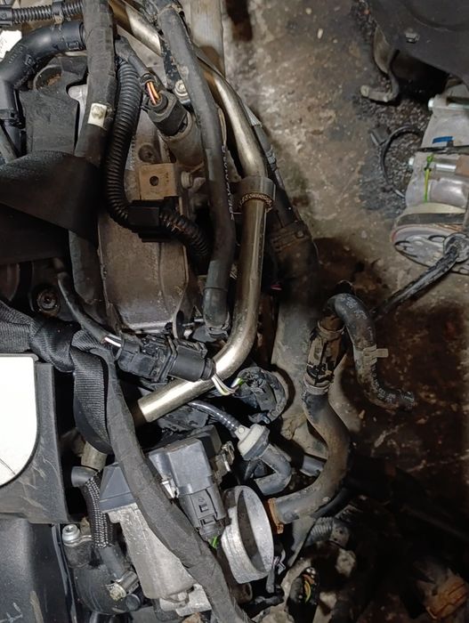 Двигатель на Фольксваген Пассат В6 2л BVY  FSI