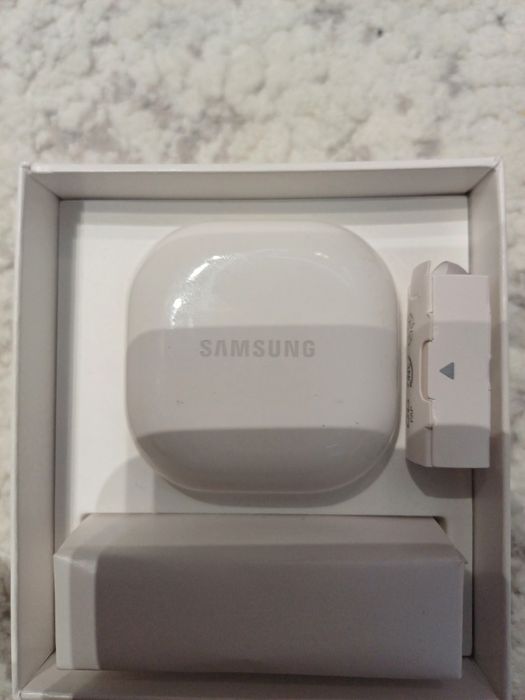 Samsung Galaxy Buds 2