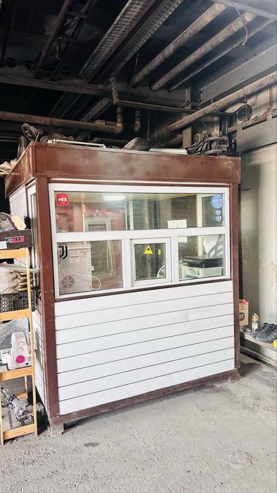 Продам будку на склад утепленную