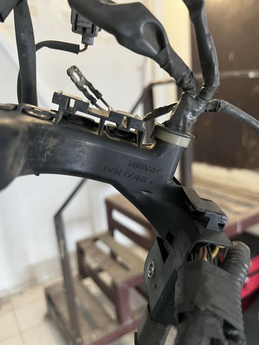 Авс блок на Камри 40.