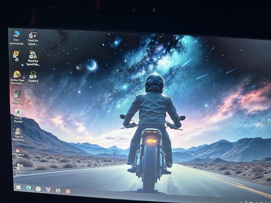 Продам офисный ноутбук