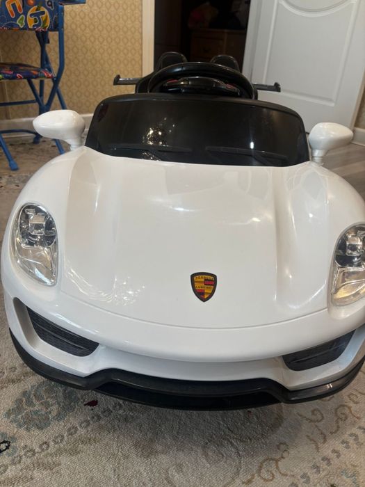 Машина на пульте управления