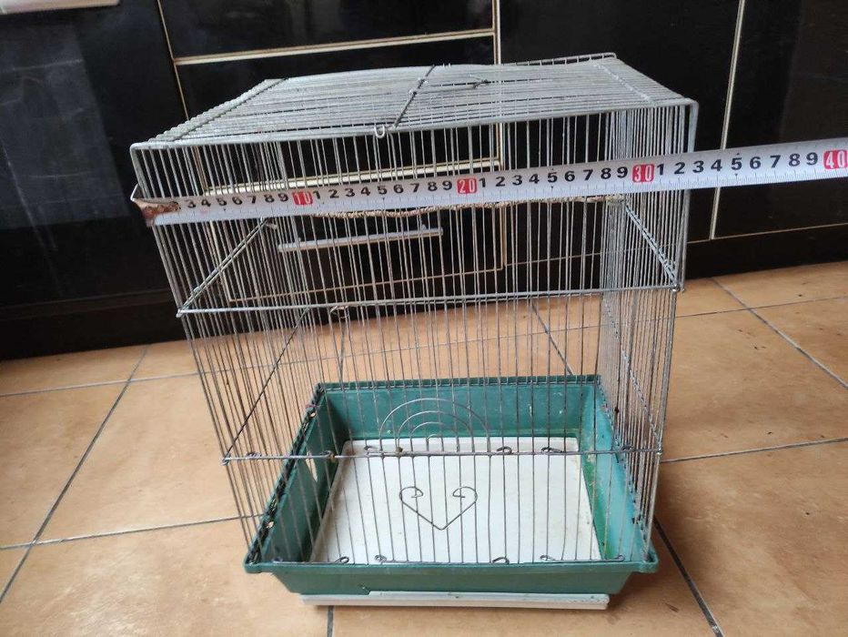 Клетка  в продаже высокая