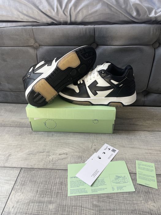 Off White Out of Office