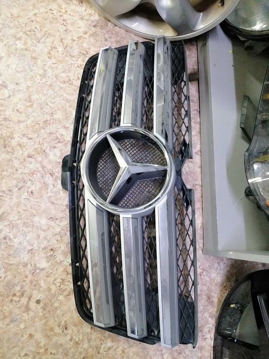 Mercedes W164 решотка
