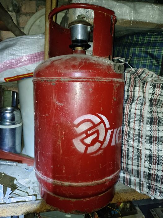 Газовый балон 27 литров продам