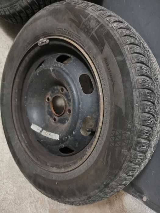 15" НОВИ Зимни Гуми с джанти NEXEN - 4бр. Рено Пежо Ситроен 195/65 R15