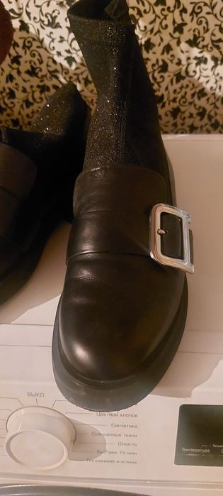 Продам  все кожаные  в отличном состоянии