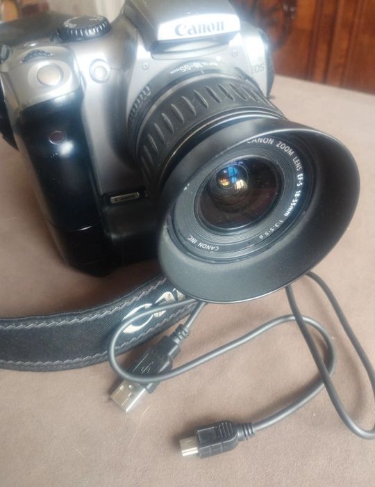 Aparat foto Canon 300D