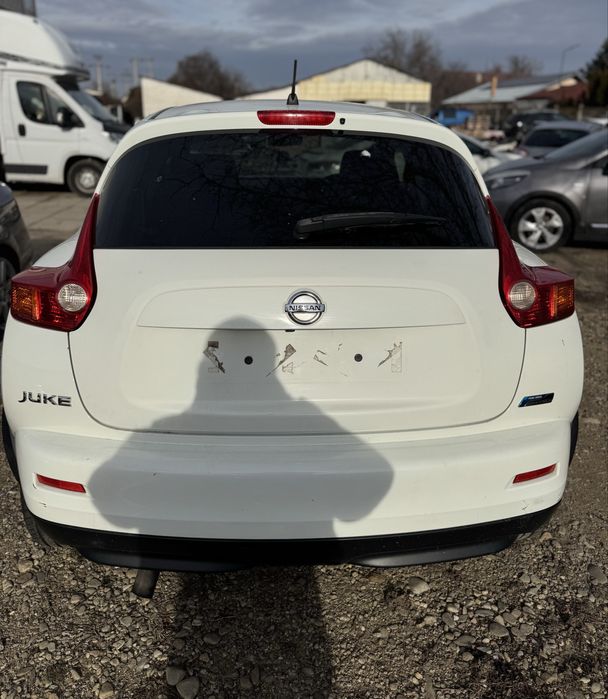 Bara capota far aripa usa Juke alb si negru ORICE PIESA DISPONIBILA!