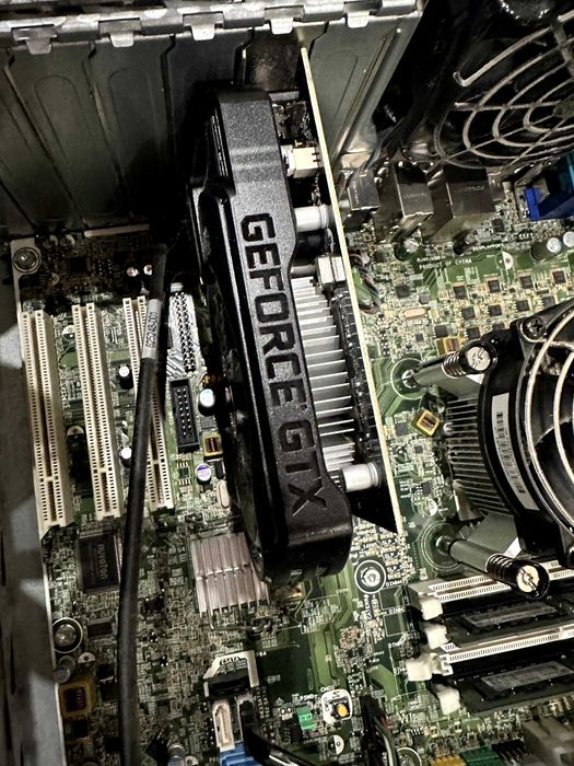 Computer HP Compaq 8200 Elite Convertible Minitower