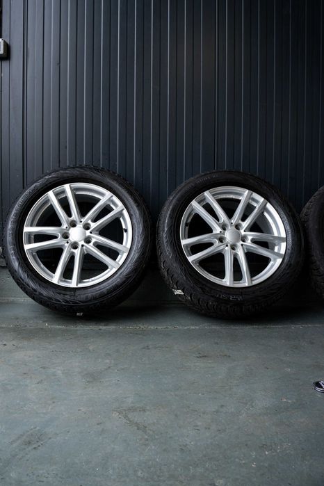 Jante 235/5518 iarna Vw tiganun Audi Q3 Q5 MB GLK GLC Skoda Kodiaq