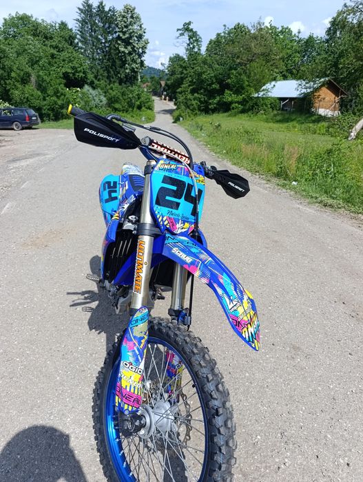 Yamaha yz250f moto