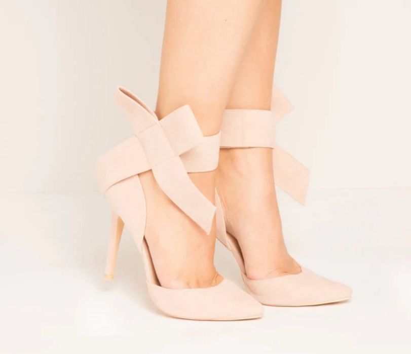 Chi Chi London обувки