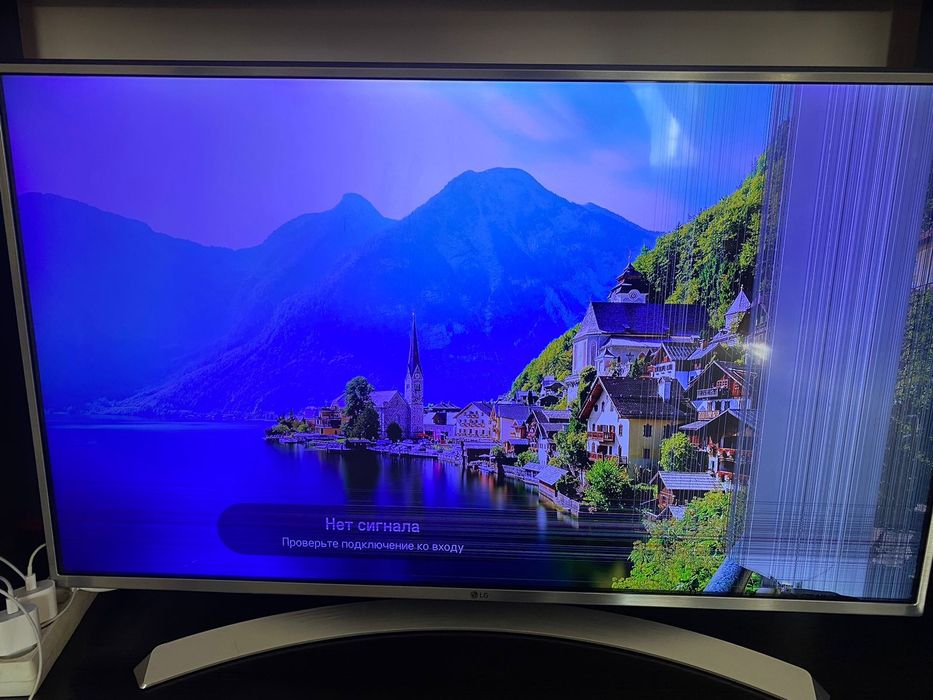 Продам смарт Телевизор