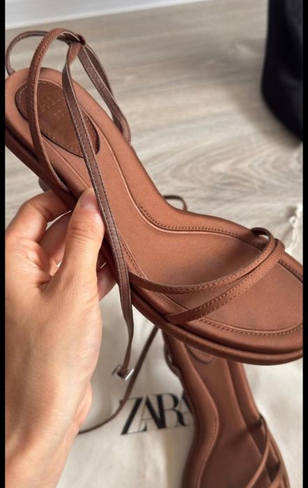 Босоножки Zara оригинал 37 размер