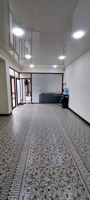 Продаю 4 сотки, 2× этажный,6-комнатный ЕвроДом