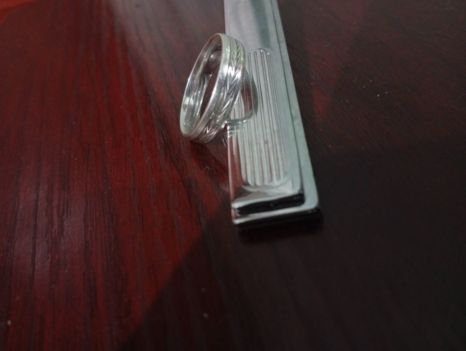 Кольцо серебряное мужской