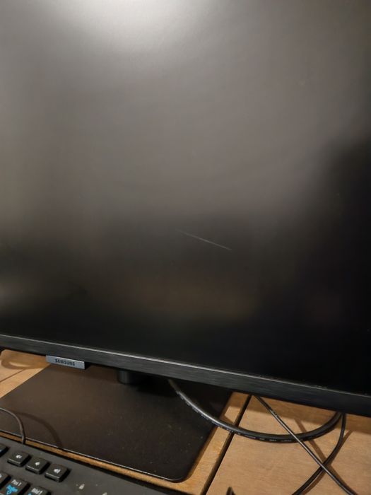 Samsung 27 QHD (2K) монитор с IPS-панелью