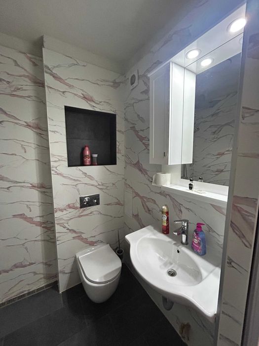 Тристаен апартамент в Манастирски ливади на ул.Иван Сусанин и гараж